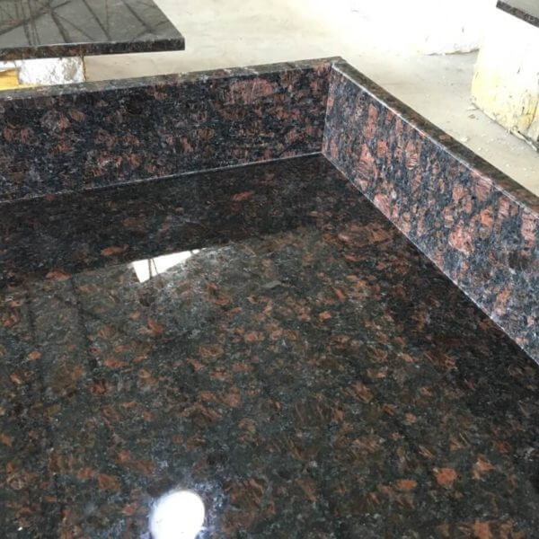 Brown Granite Countertops | Fortuna Marmo Granite